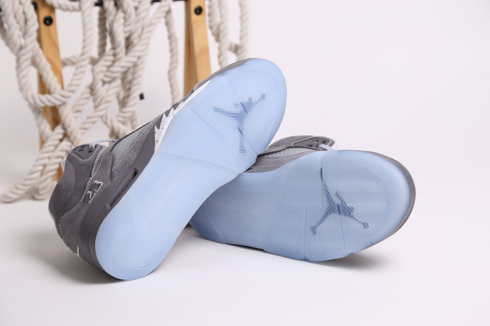 Air Jordan 5 Retro "Wolf Grey"