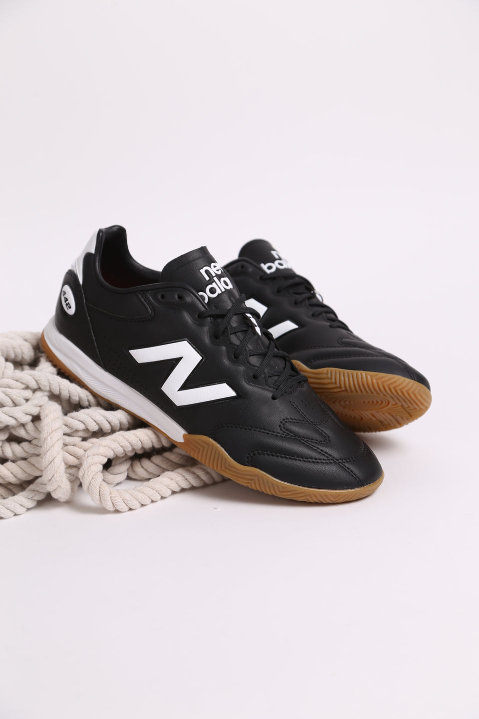 New Balance 442 Pro In V3 - Black Gum