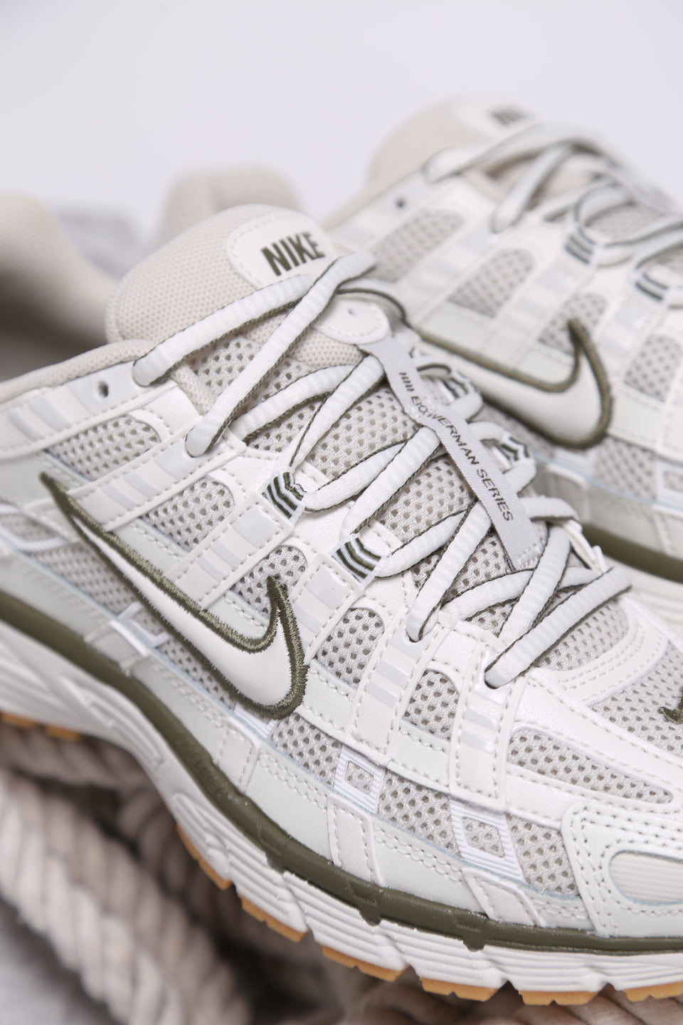Nike P-6000 Wmns - Light Bone