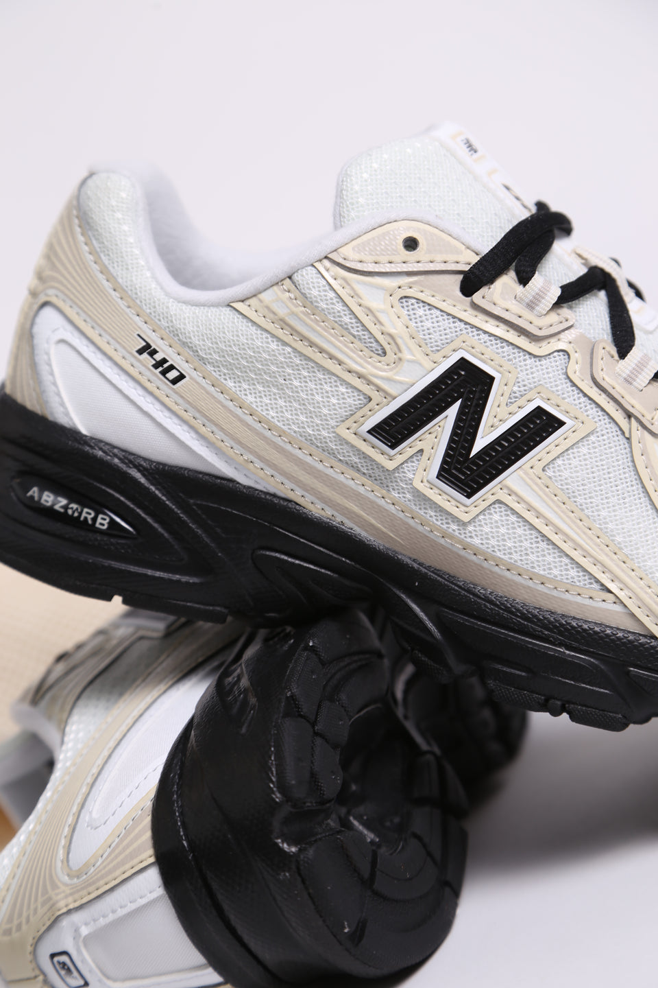 New Balance 740 400 - Timber Wolf