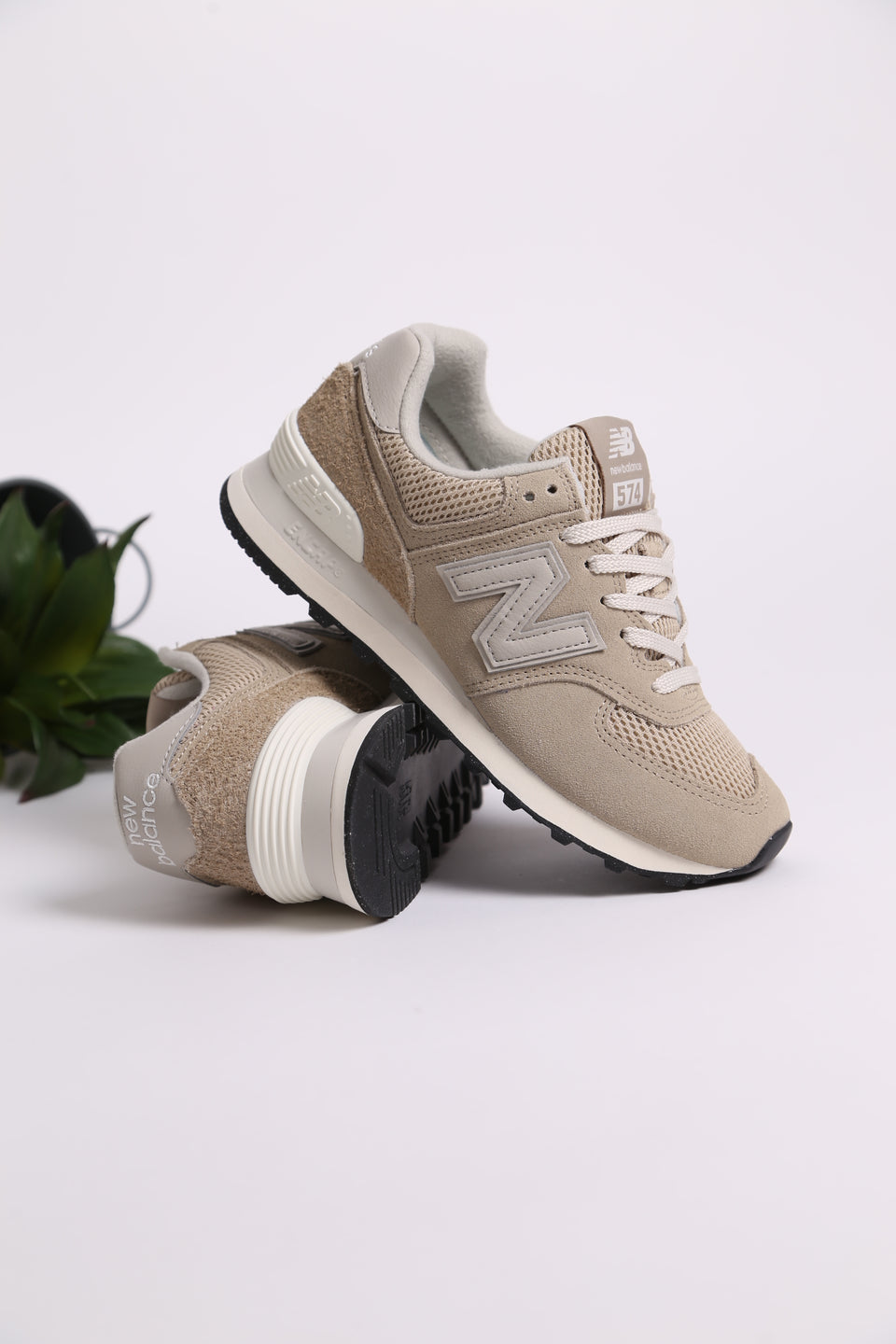 New Balance 574 6J3 - Beige