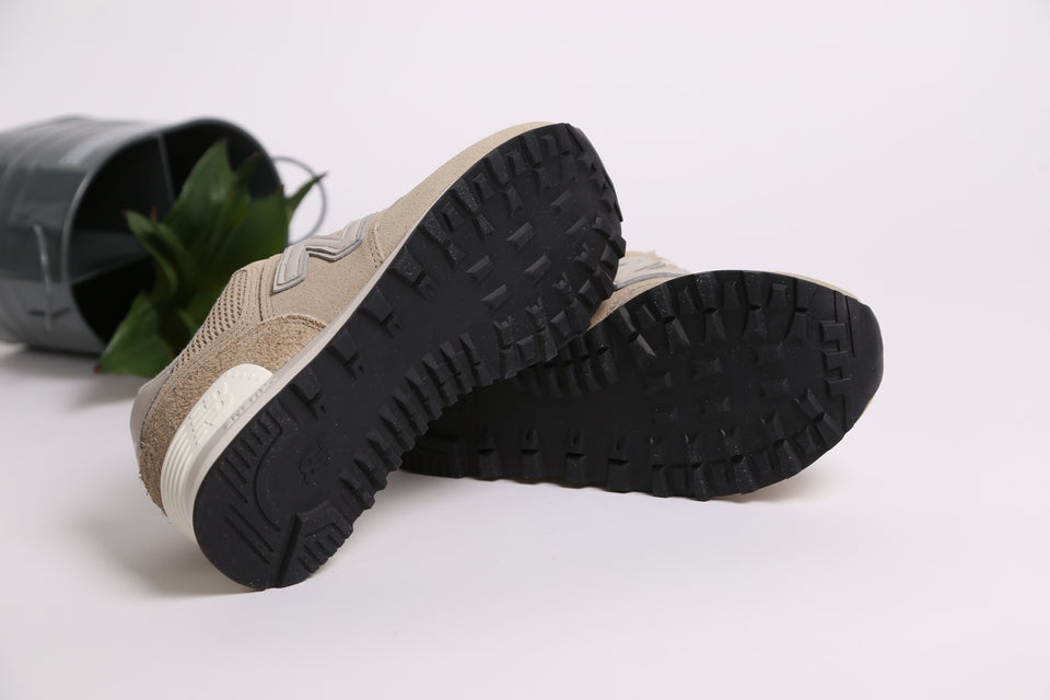 New Balance 574 6J3 - Beige