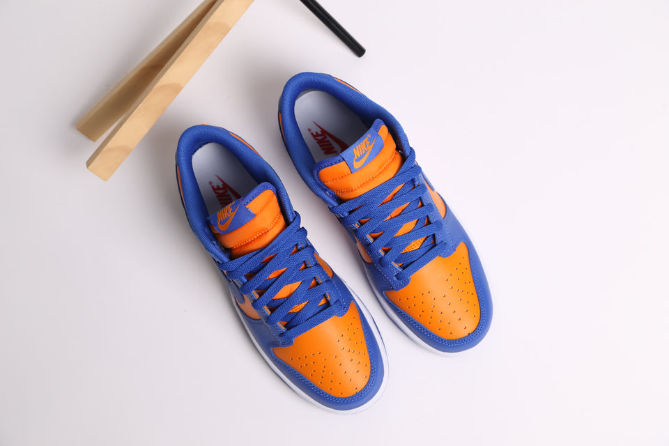 Nike Dunk Low - Knicks