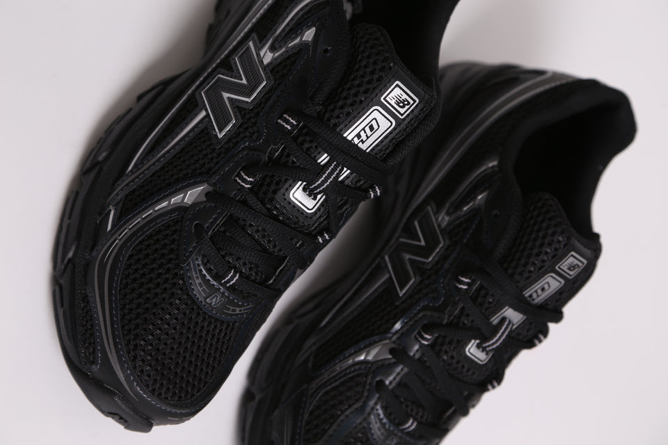 New Balance 740 BM2 - Black Silver
