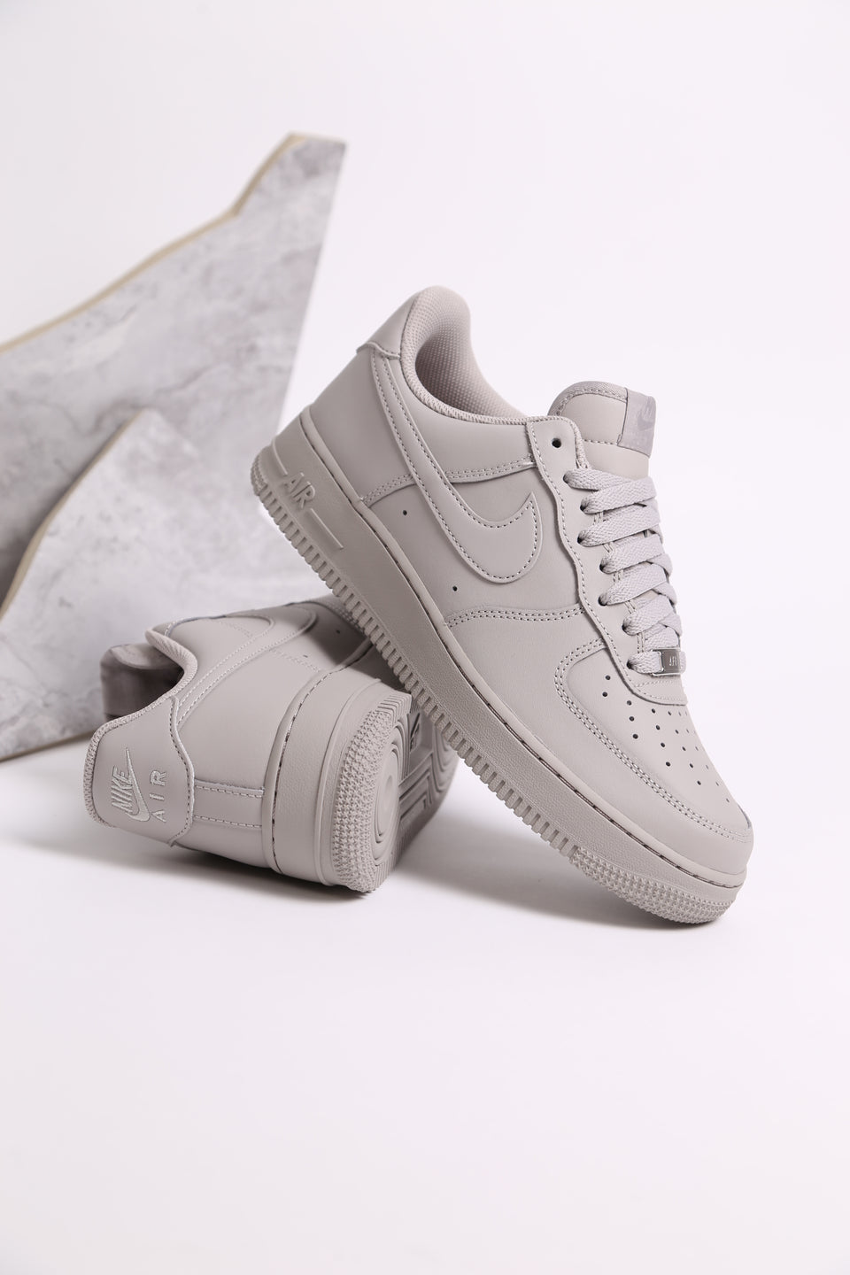 Nike Air Force 1 07’ - College Grey
