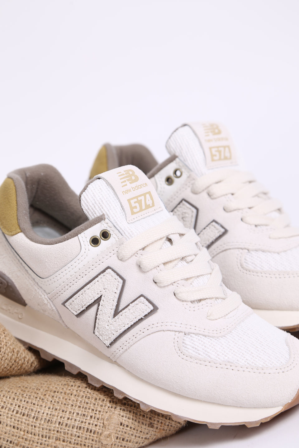 New Balance 574 805 - Creme Grey