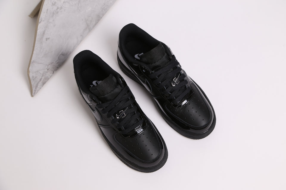 Nike Air Force 1 '07 Femme - Black Patent