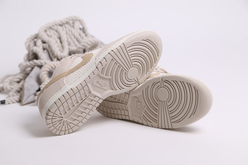 Nike Dunk Low SE Wmns - Sail Linen