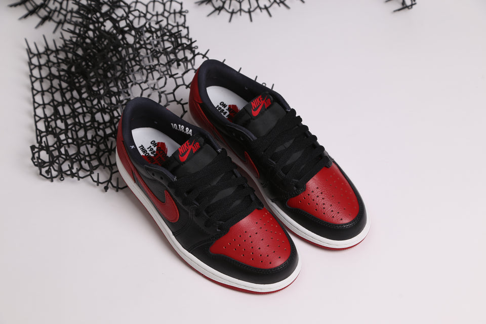 Air Jordan 1 OG Low Retro - Banned