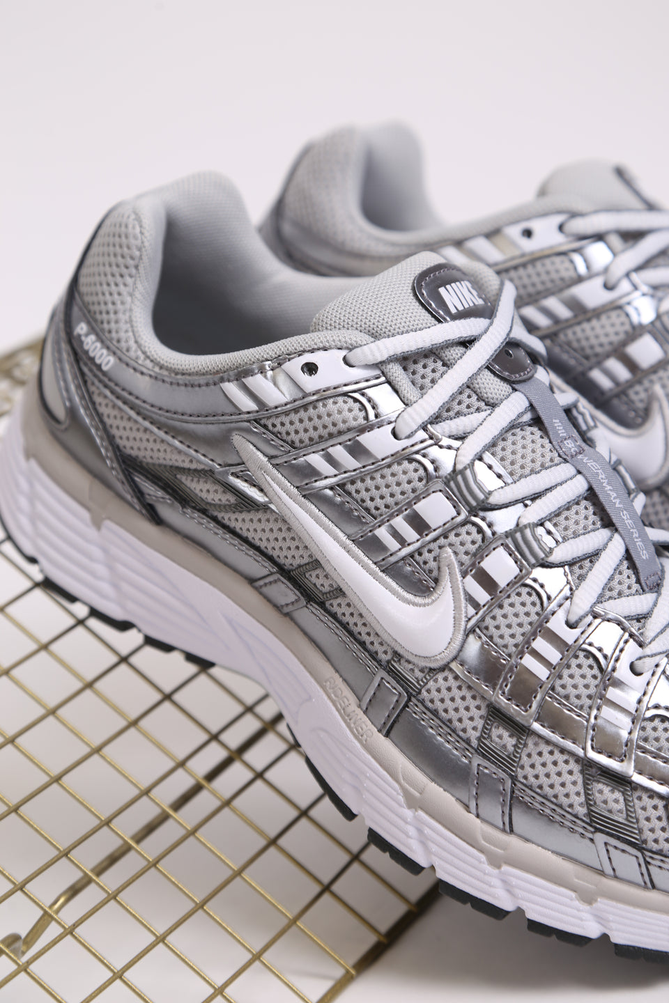Nike P-6000 Wmns - Grey Fog