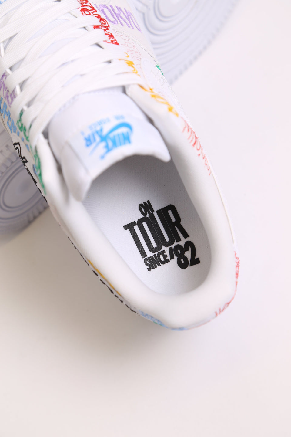 Nike Air Force 1 07’ LV8 - On Tour
