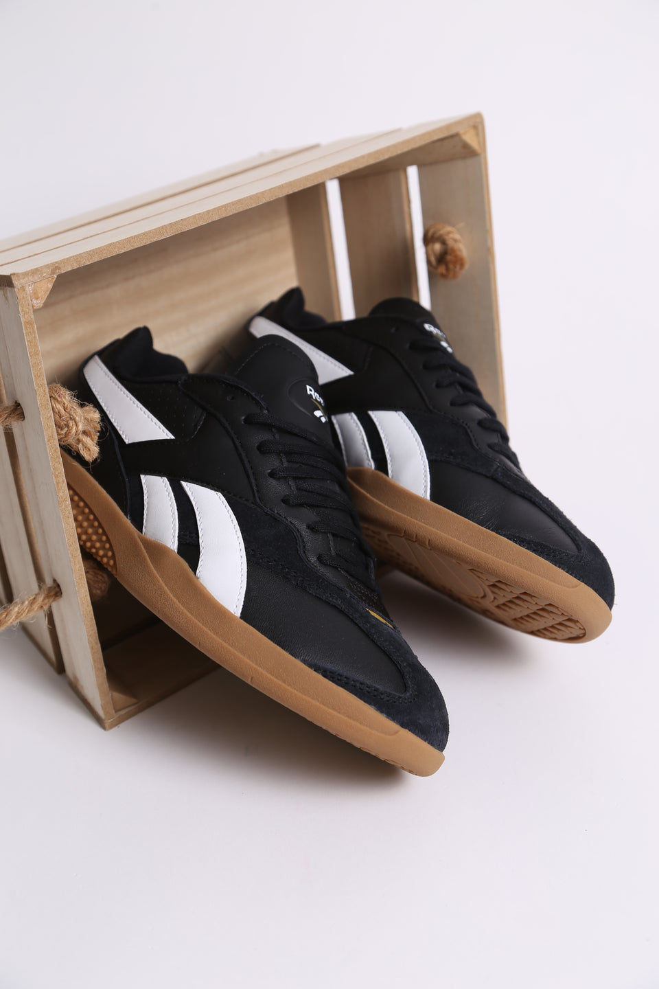 Reebok Hammer Street - Black Gold