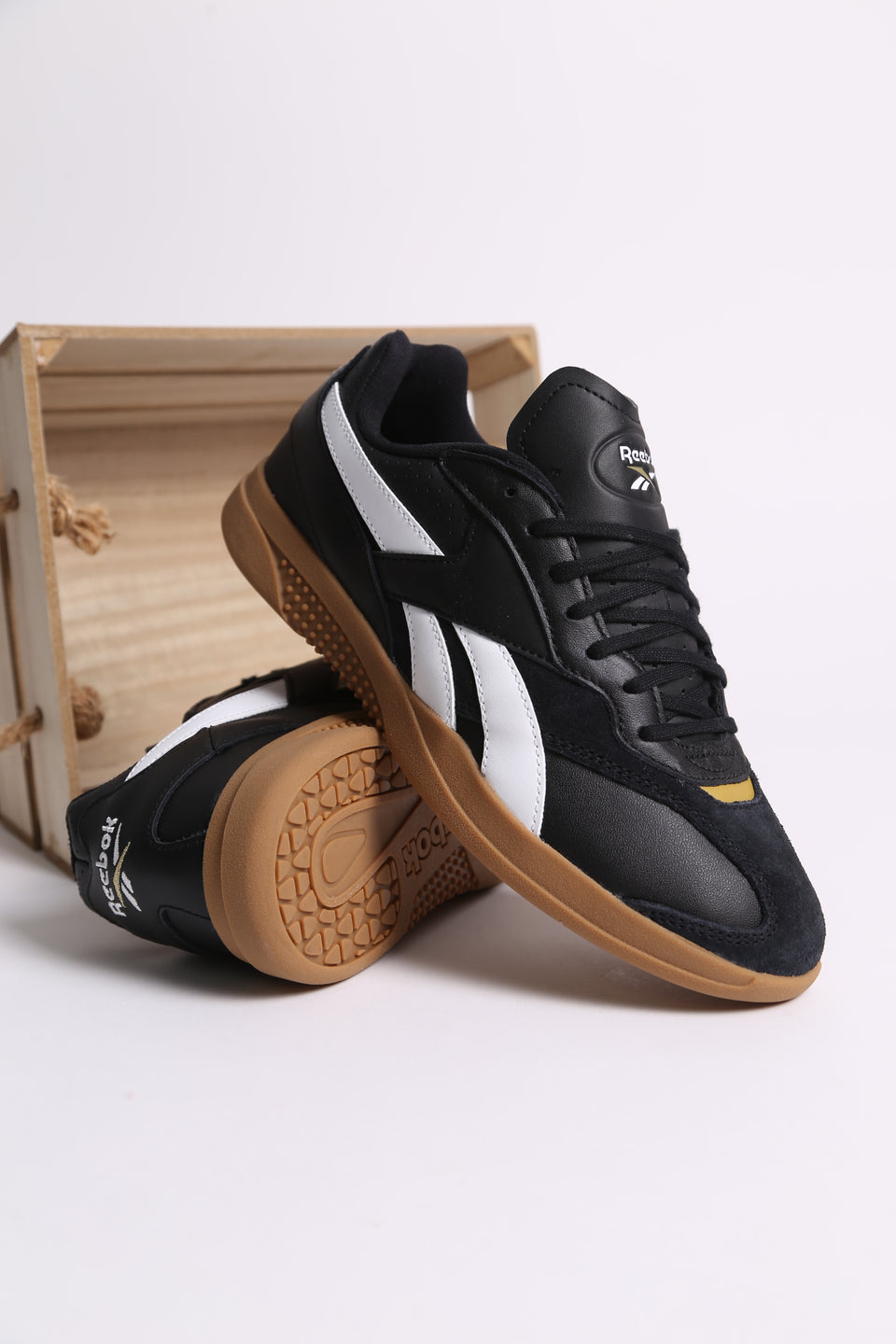 Reebok Hammer Street - Black Gold