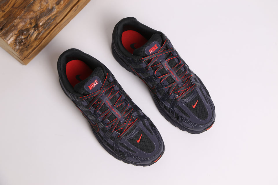Nike P-6000 SE - Off-Noir Crimson