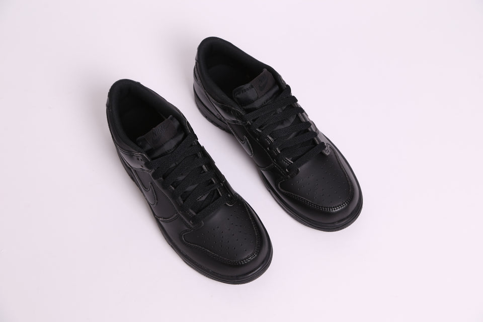 Nike Dunk Low GS - Triple Black