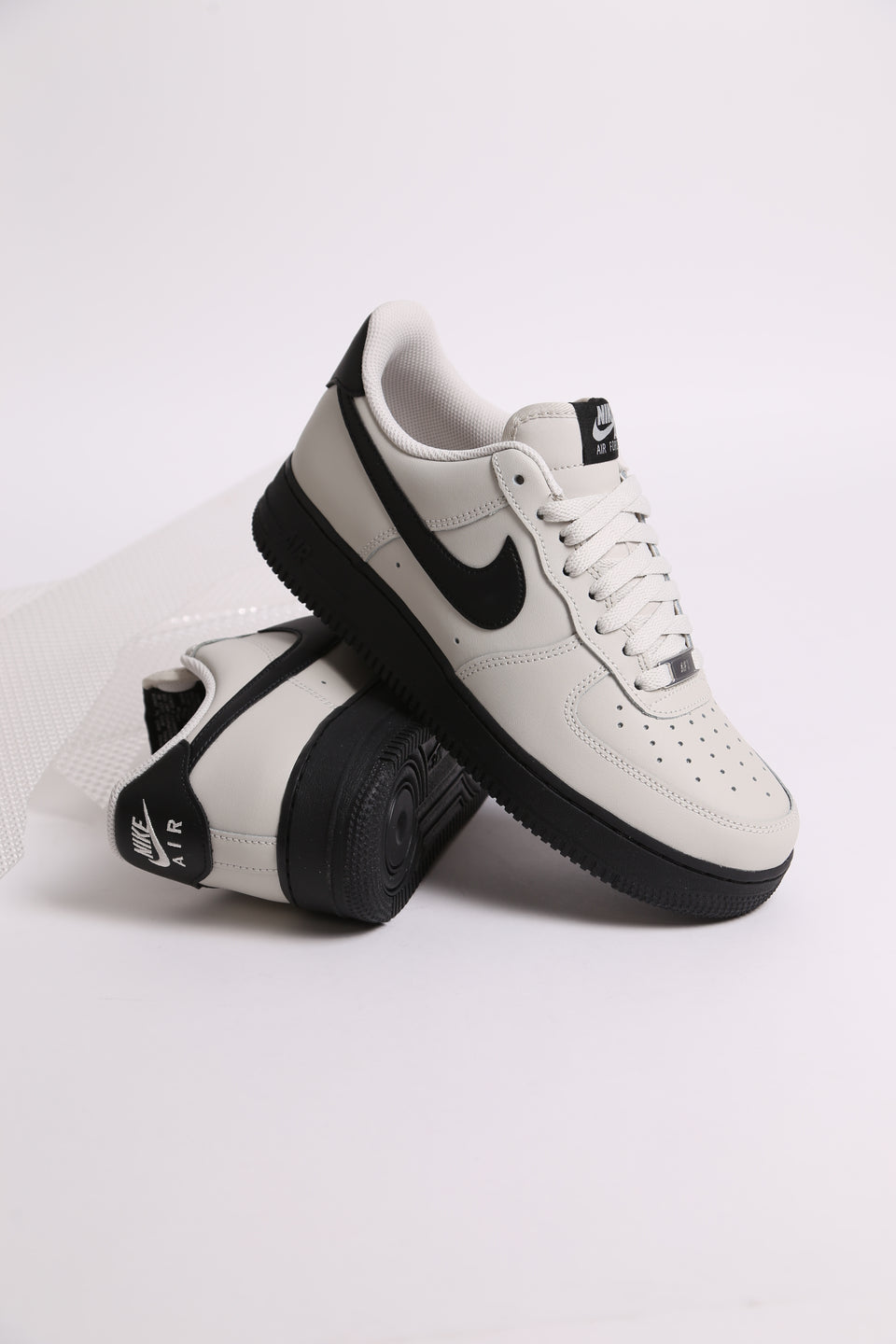 Nike Air Force 1 '07 Homme - Light Bone Black
