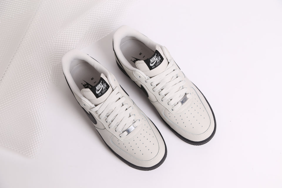 Nike Air Force 1 '07 Homme - Light Bone Black