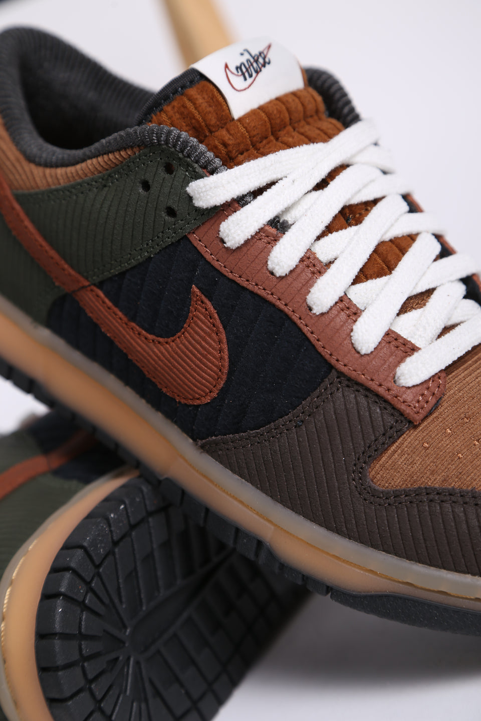 Nike Dunk Low Retro PRM Homme - Light British Tan