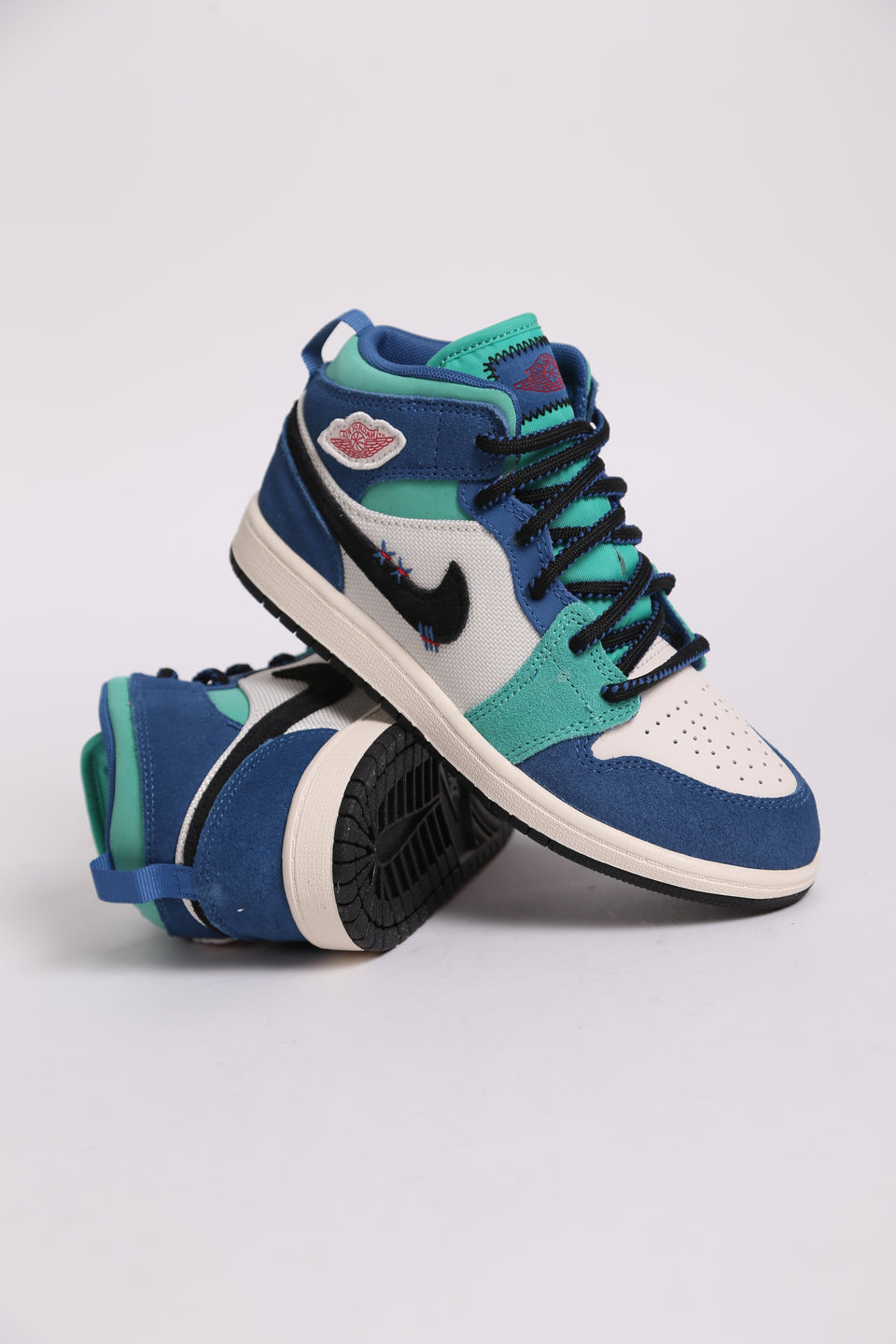 Air Jordan 1 Low (YOUTH) - Reynolds & Sons