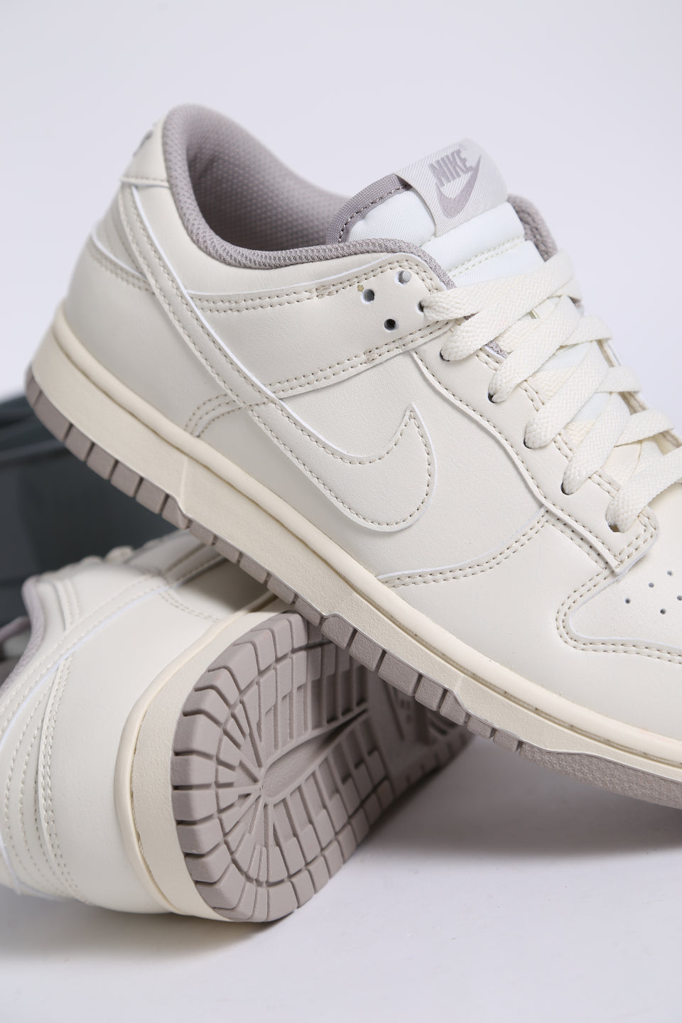 Nike Dunk Low Retro Homme - Soft Pearl College Grey