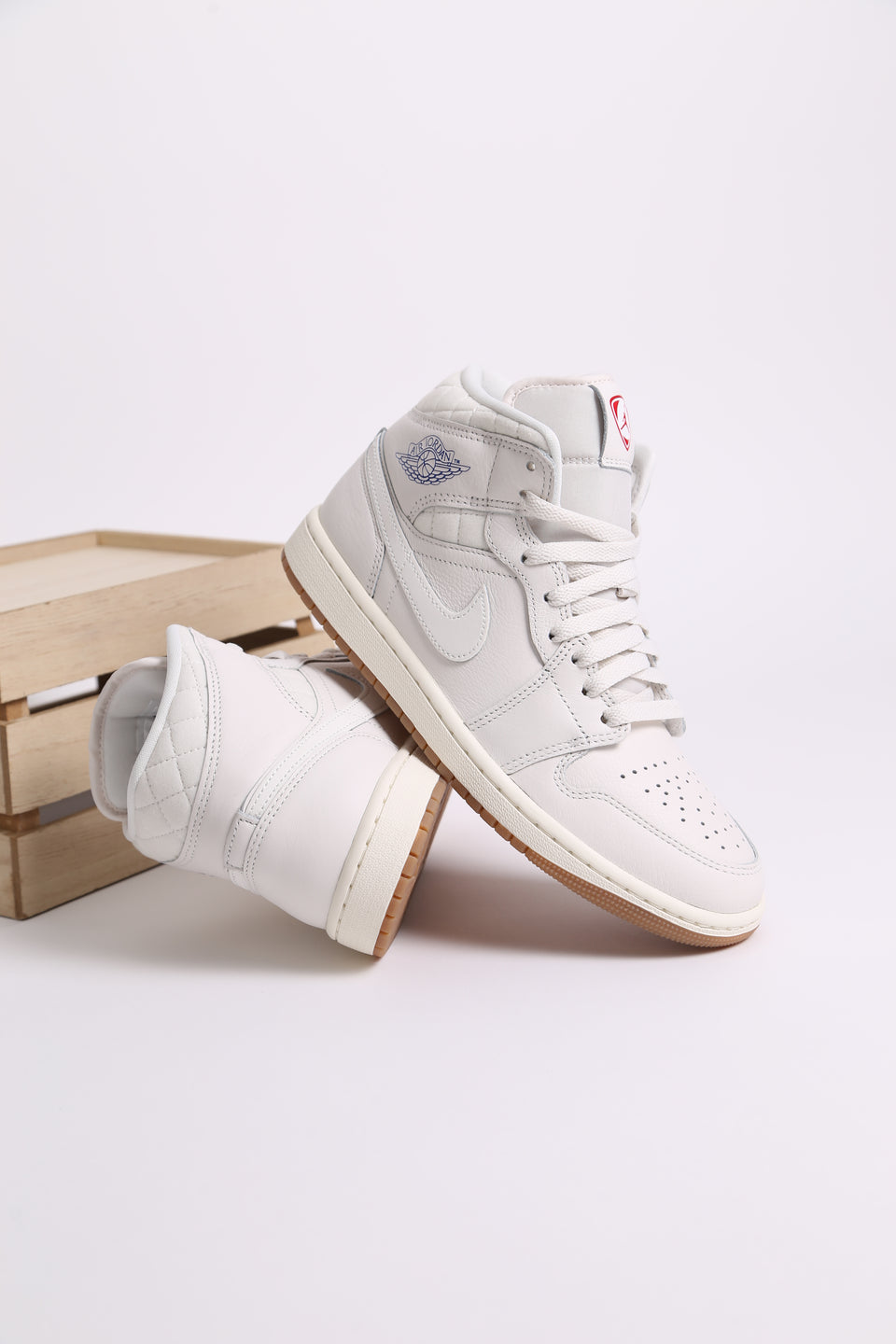 Air Jordan 1 Mid SE - Brazil Football