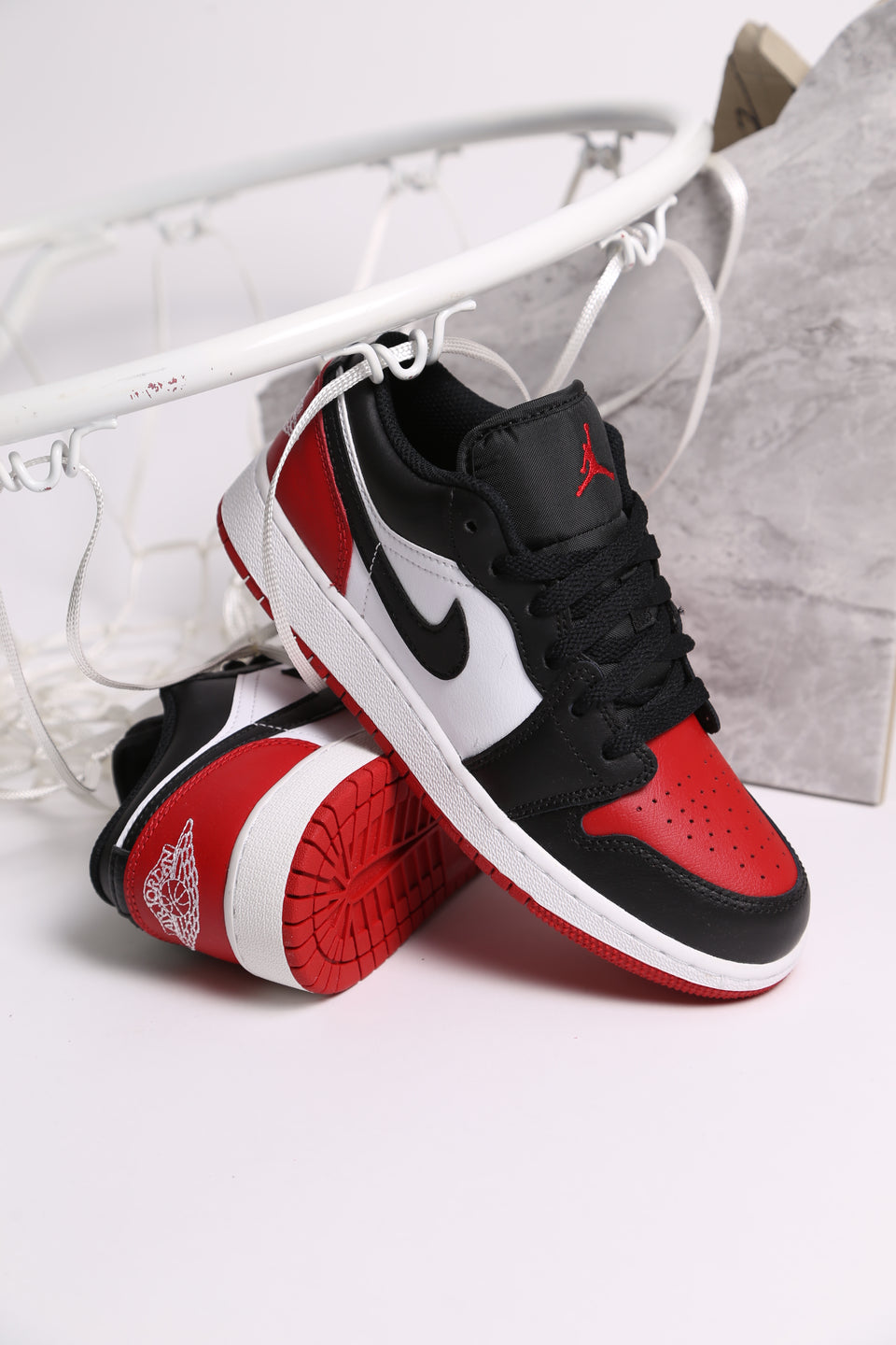 Air Jordan 1 Low GS (YOUTH) - Bred Toe