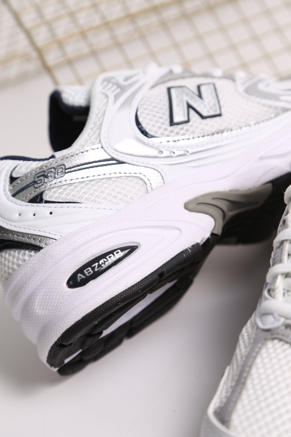 New Balance 530 SG - White Silver