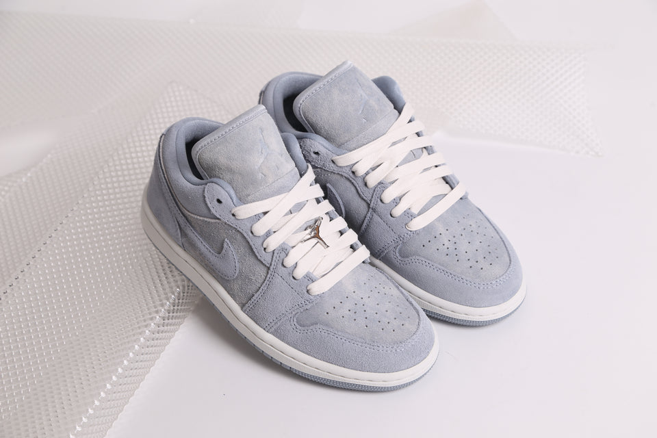 Air Jordan 1 Low SE Femme - Obsidian Mist