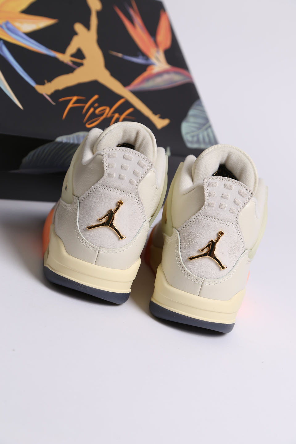 Air Jordan 4 Retro Femme - Birds Of Paradise