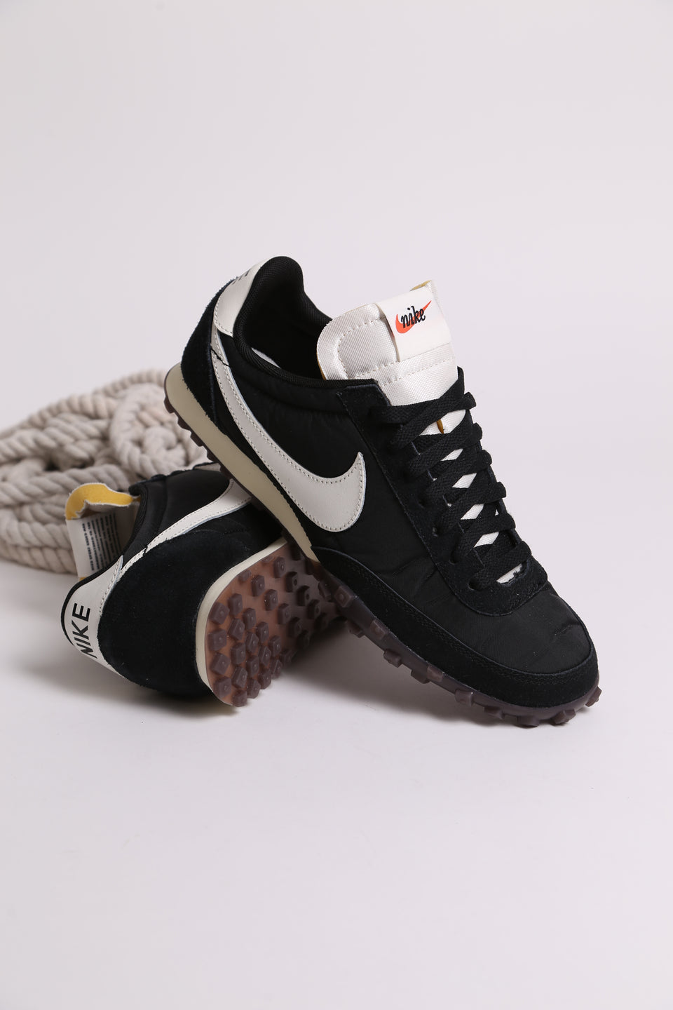 Nike Waffle Racer - Black Sail Coco