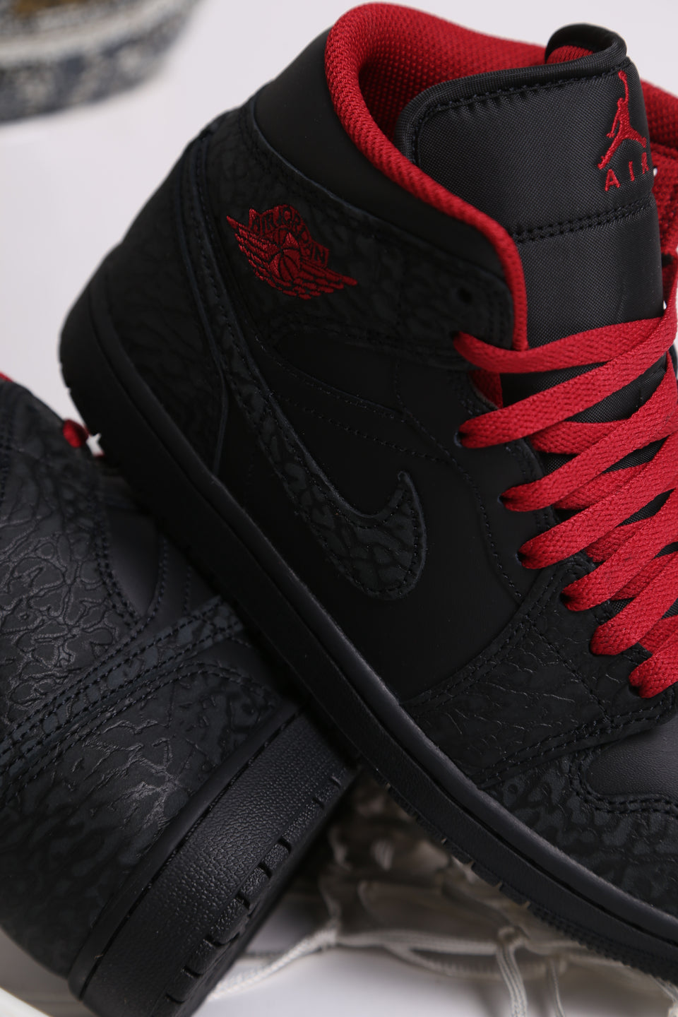 Air Jordan 1 Mid Se - Elephent Print