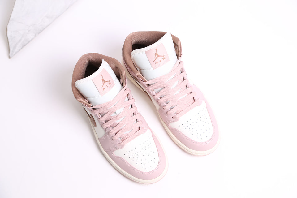 Air Jordan 1 Mid wmns - Pink Oxford Archaeo Brown Sail