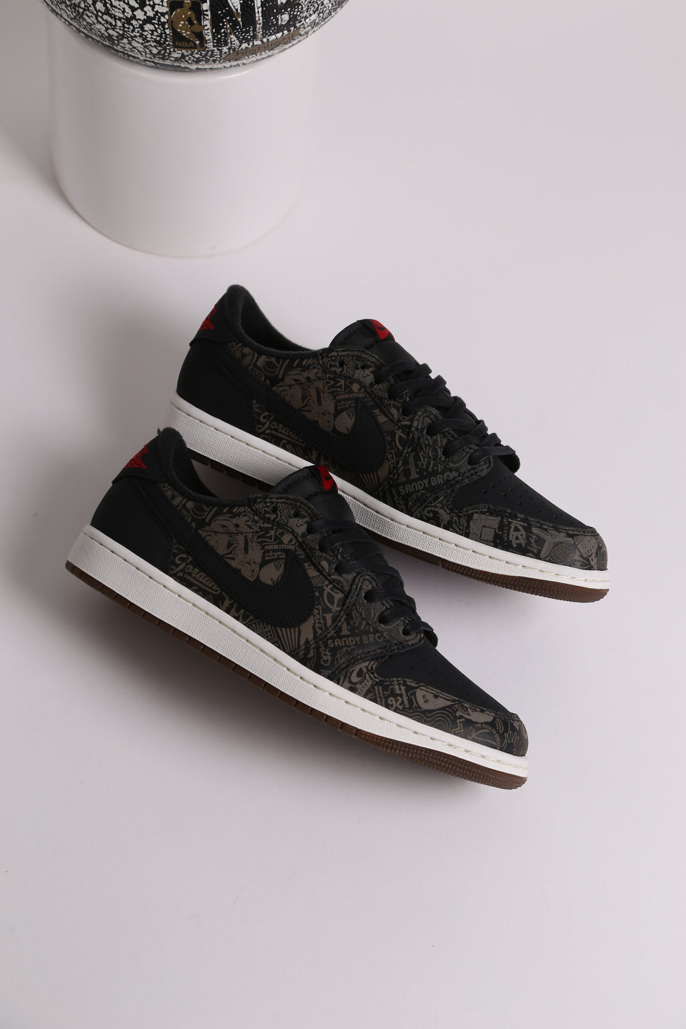 Air Jordan 1 Retro Low OG LS  - Laser