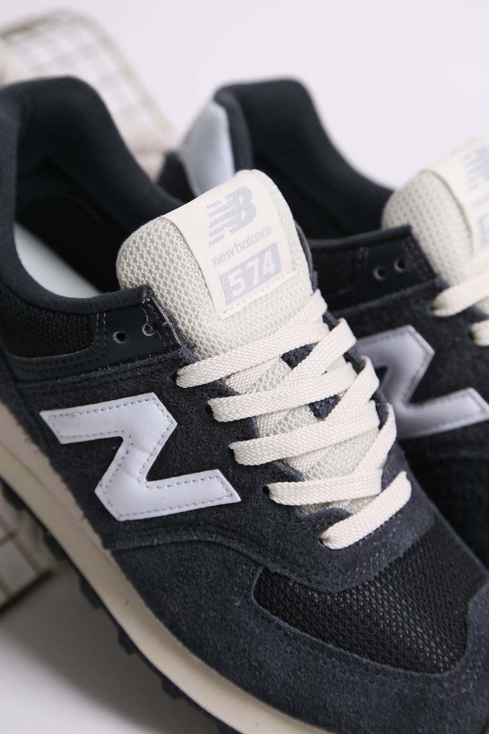 New Balance 574 - Phantom Angora