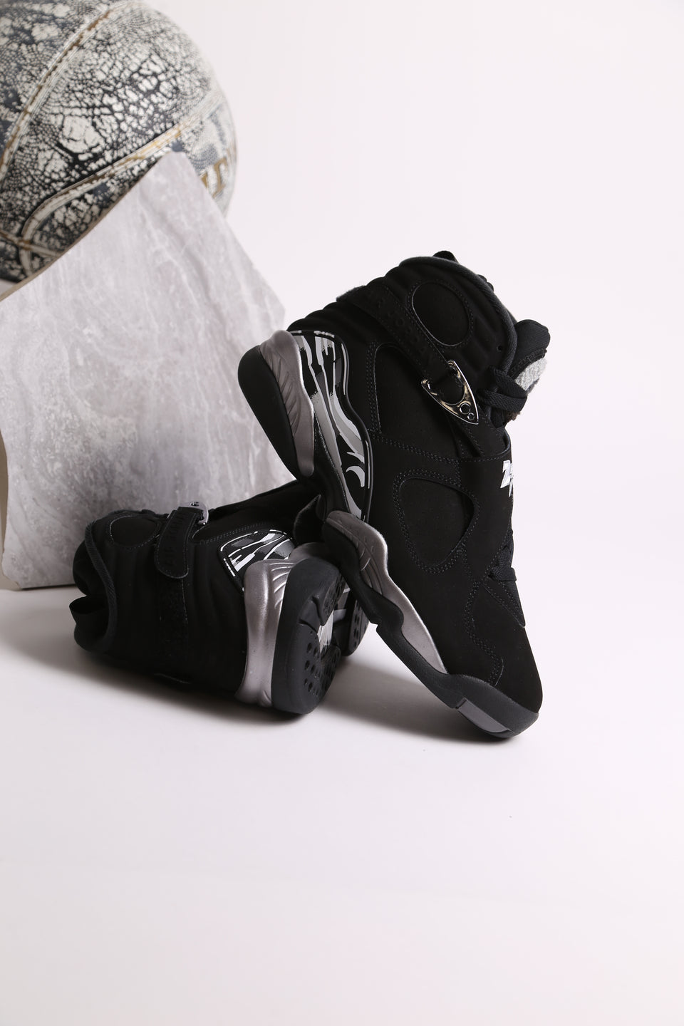 Air Jordan 8 Retro - Chrome