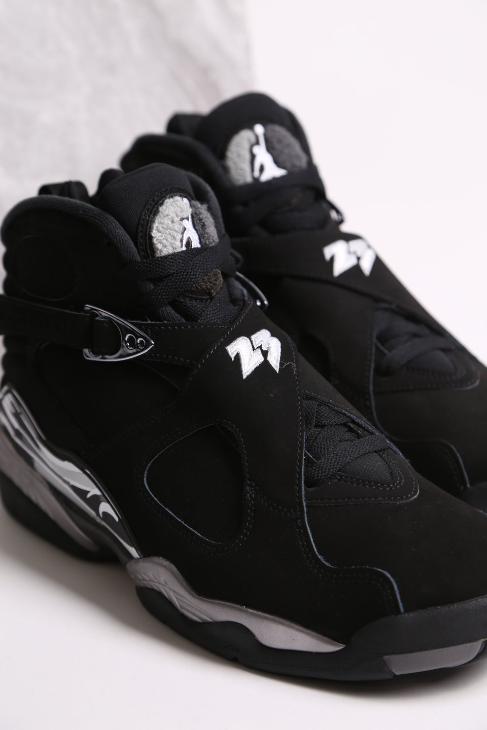 Air Jordan 8 Retro - Chrome