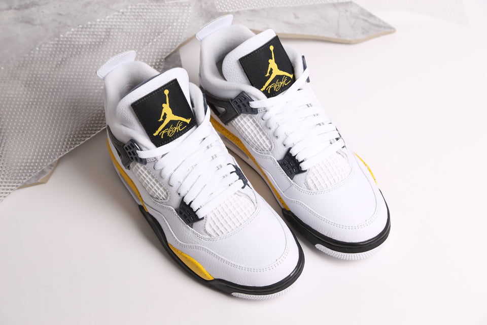 Air Jordan 4 Retro - Tour Yellow