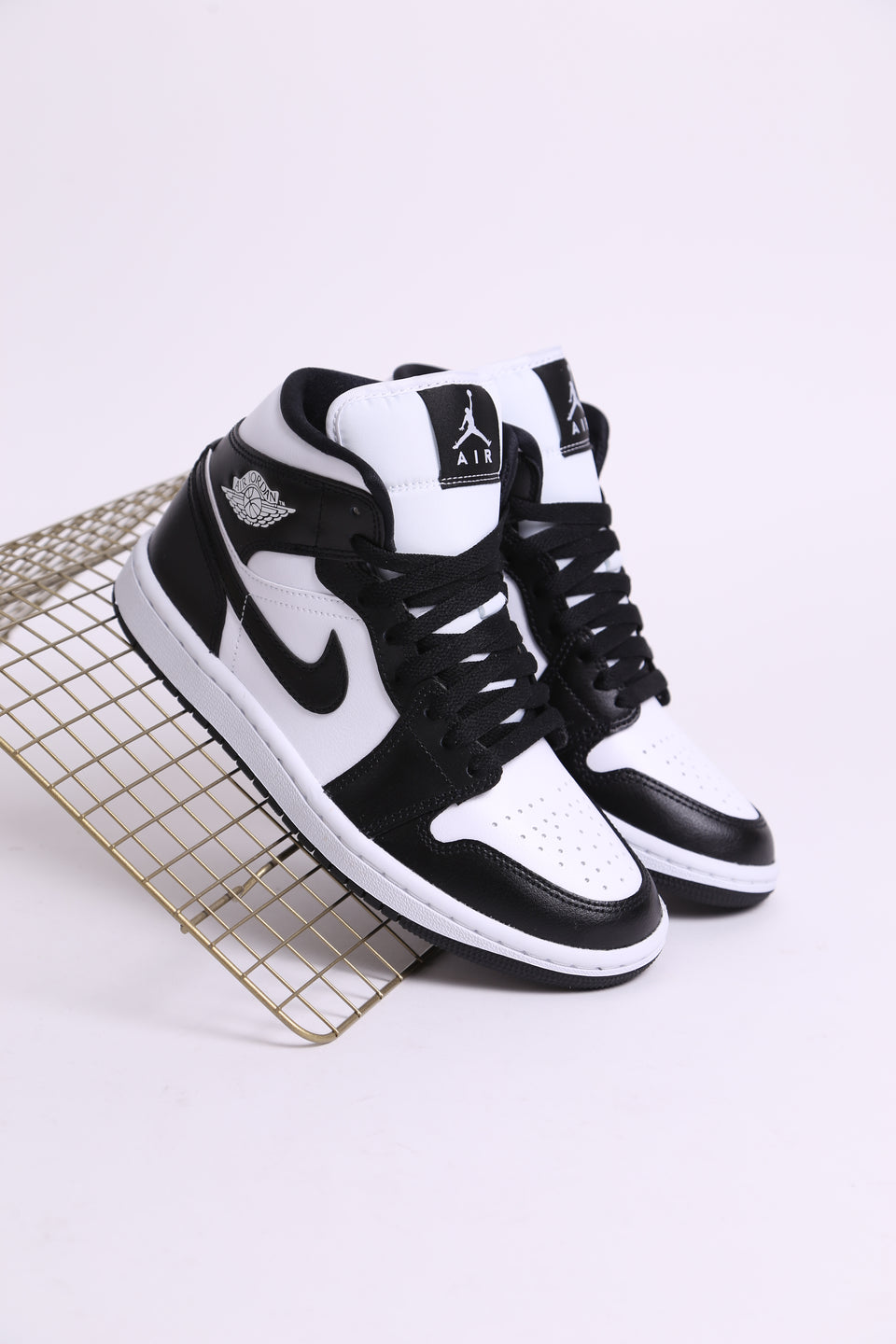 Air Jordan 1 Mid Wmns - Panda