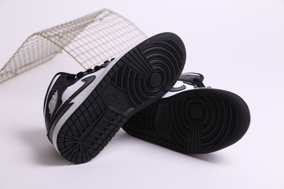 Air Jordan 1 Mid SE Women's - Off Noir Chalk