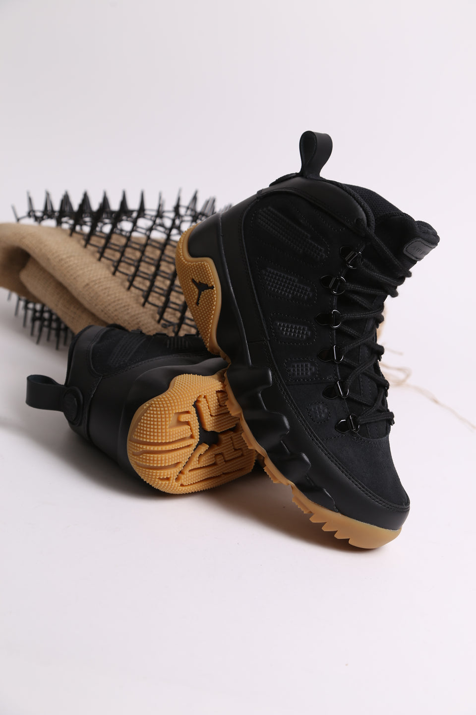 Air Jordan 9 Retro Boot NRG - Black Gum