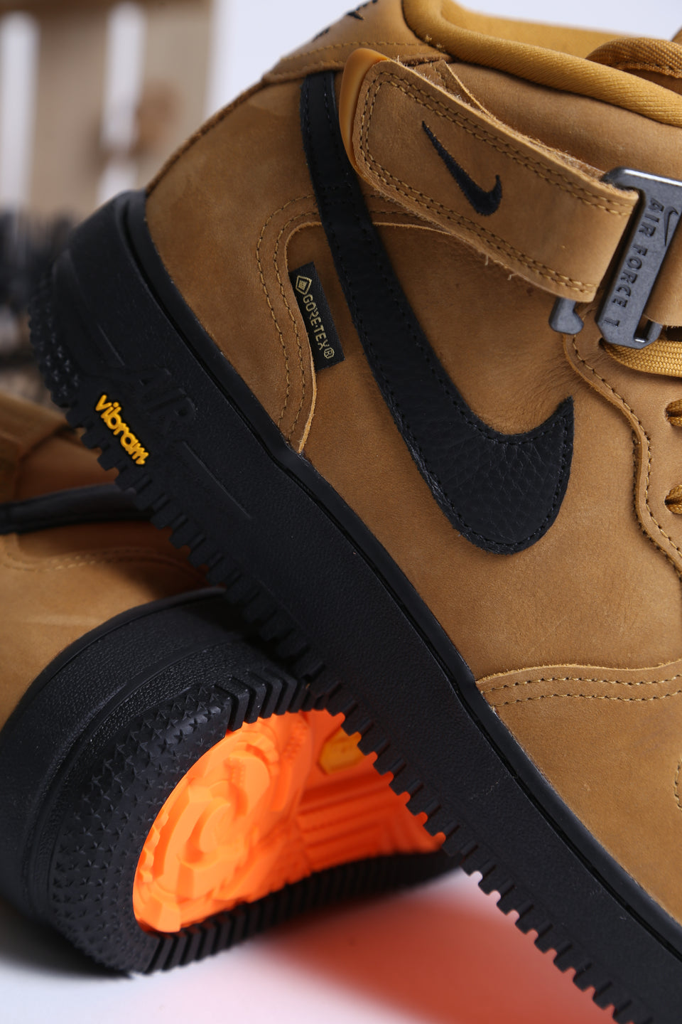 Nike P-6000 SE Los - Off Noir