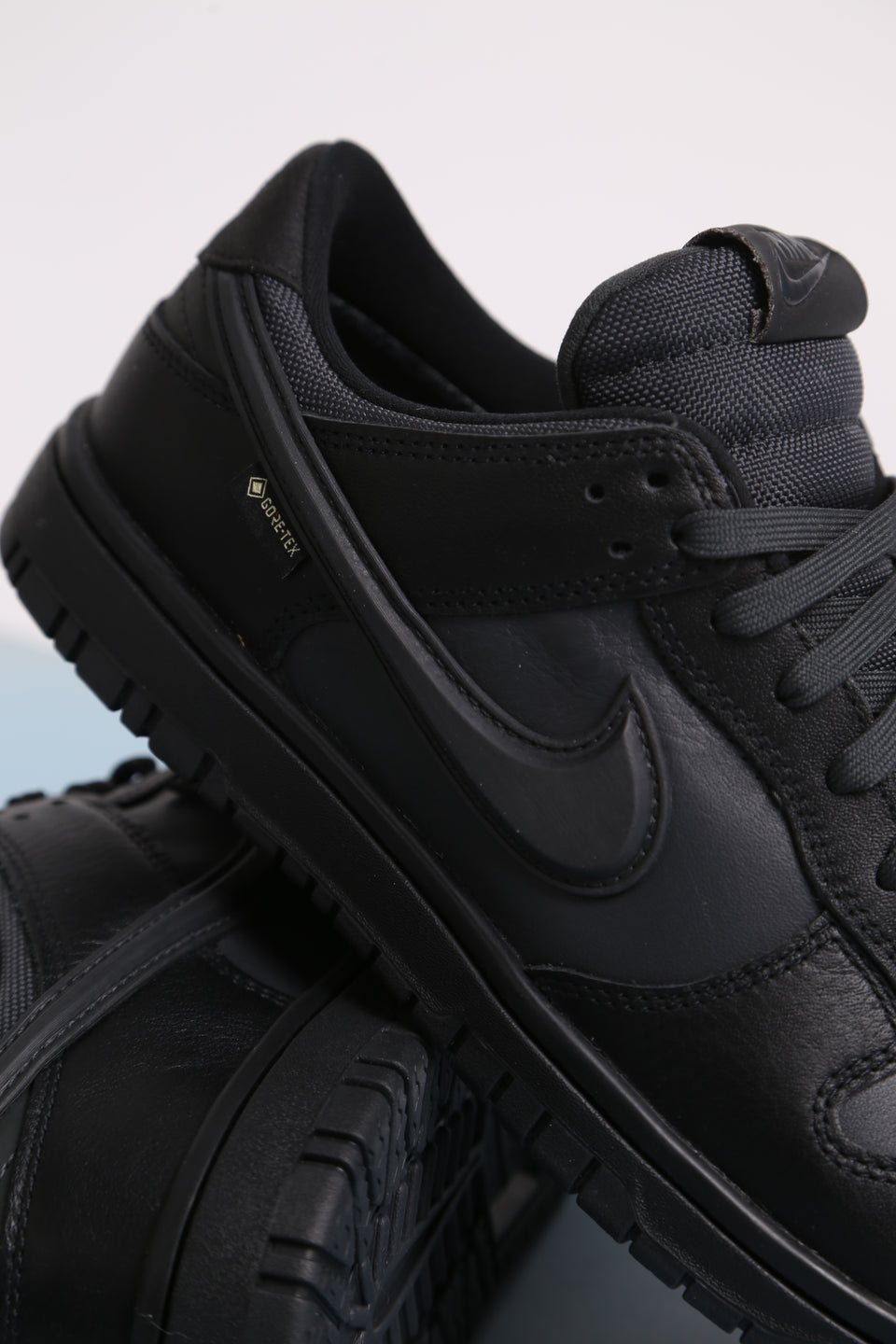 Nike P-6000 SE Los - Off Noir