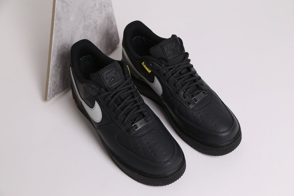 Nike Air Force 1 '07  Gore-Tex Vibram - Black
