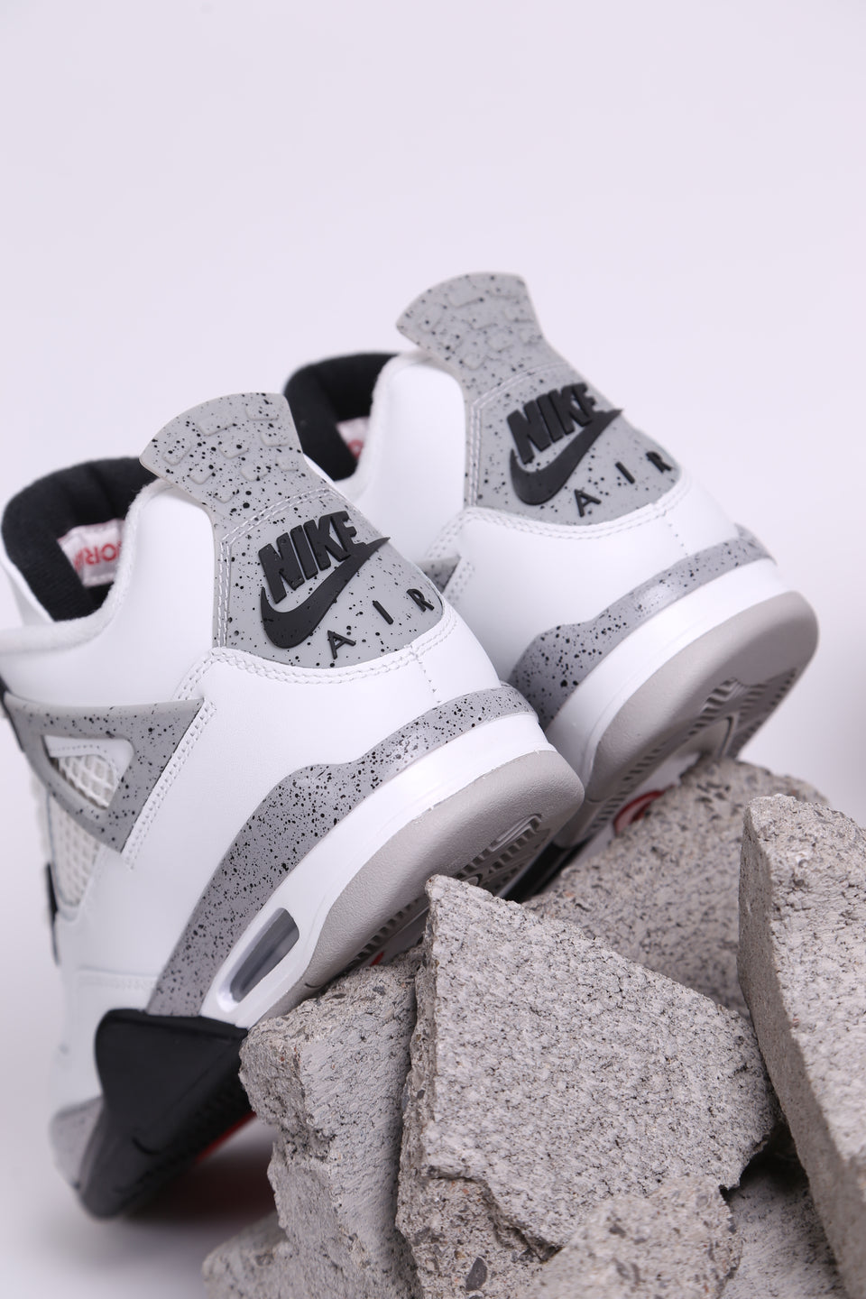 Air Jordan 4 Retro GS - White Cement